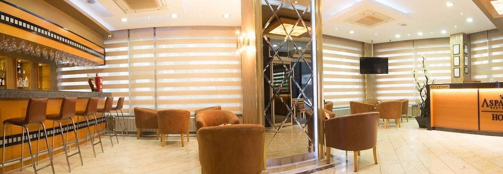 แอสพาเลซ โฮเต็ล Hotel อิสตันบูล ภายนอก รูปภาพ